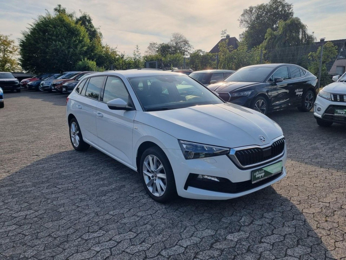 Skoda Scala 1.5 TSI DSG Tour ACC LED KLIMA SHZ - Bild 4