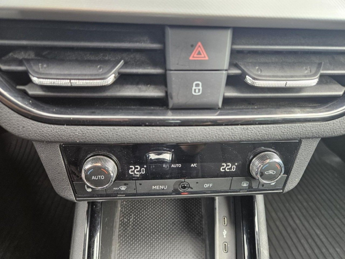 Skoda Scala 1.5 TSI DSG Drive 125 AHK KLIMA KAM LED - Bild 12