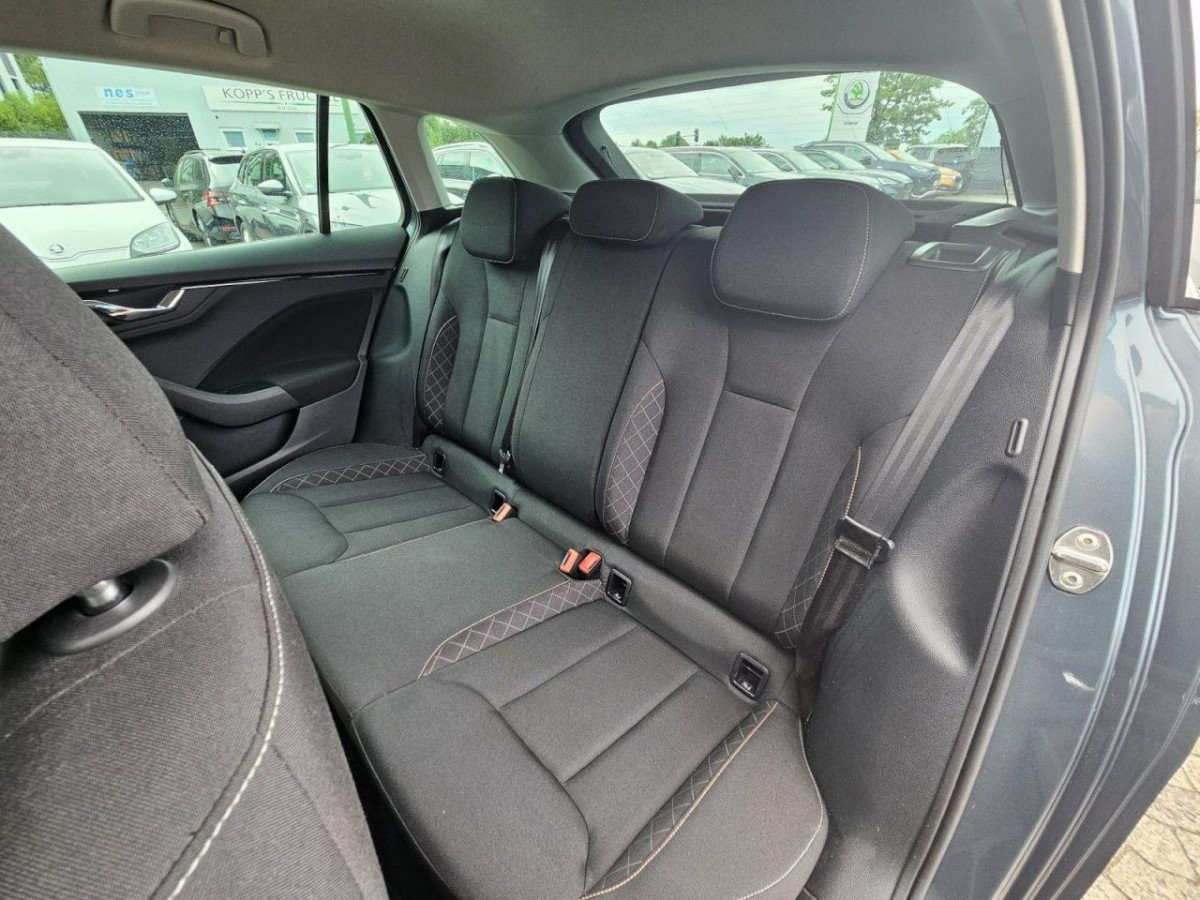 Skoda Scala 1.5 TSI DSG Drive 125 AHK KLIMA KAM LED - Bild 14