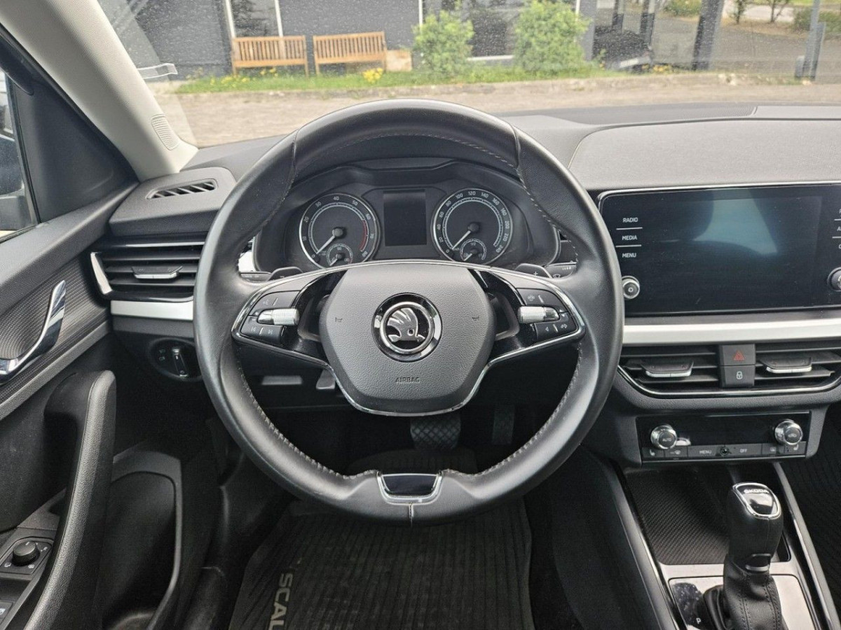 Skoda Scala 1.5 TSI DSG Drive 125 AHK KLIMA KAM LED - Bild 27