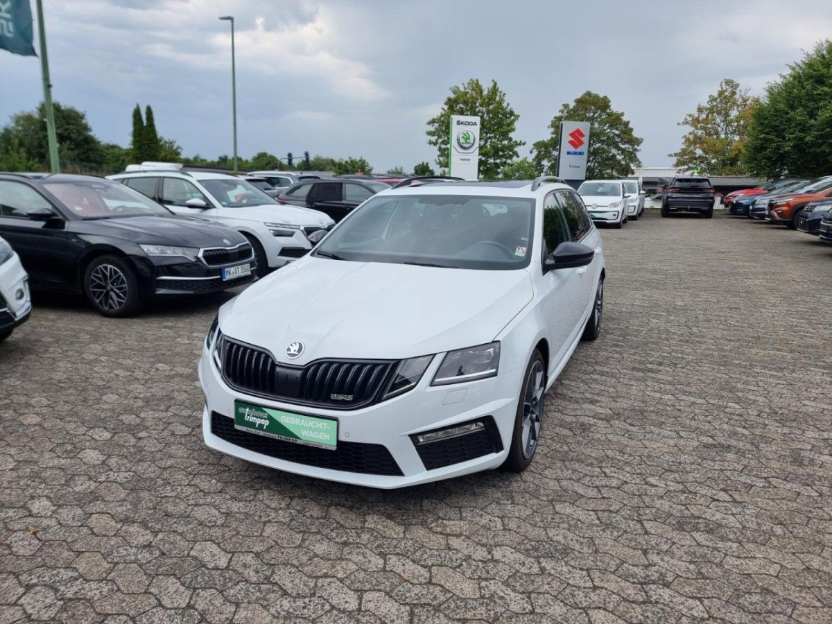 Skoda Octavia Combi 2.0 TDI RS 4×4 PANO KLIMA NAV LED - Bild 2