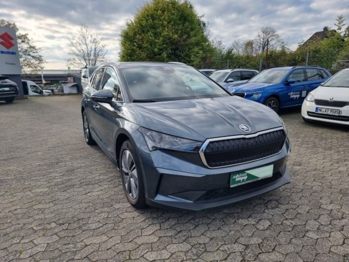 Skoda Enyaq iV 80 Lodge KLIMA NAV 360KAM SHZ LED SMART - Bild 3