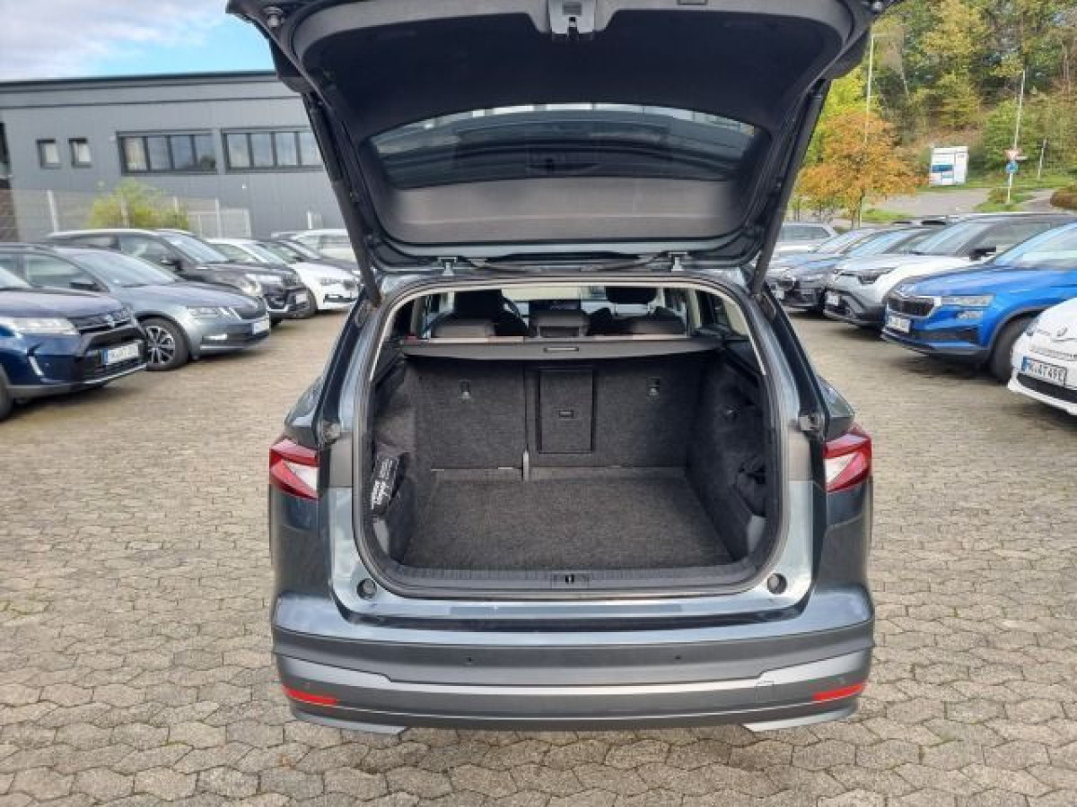 Skoda Enyaq iV 80 Lodge KLIMA NAV 360KAM SHZ LED SMART - Bild 18