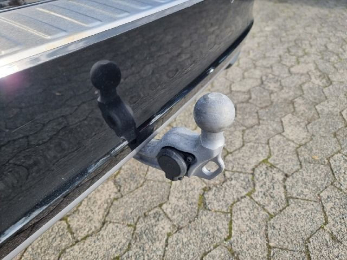 Skoda Superb 2.0 TDI 4×4 L&K AHK MASSAGE 360KAM LED - Bild 21
