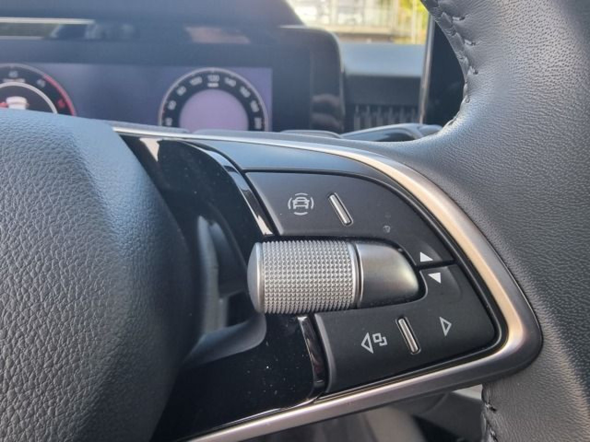 Skoda Superb 2.0 TDI 4×4 L&K AHK MASSAGE 360KAM LED - Bild 31