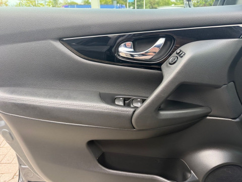 Ansicht 17 - Gebrauchtwagen Fahrzeug, Modell Qashqai der Marke Nissan von Verkäufer C. Thomsen GmbH