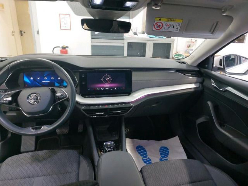 Bild 3: Škoda Octavia Combi 2.0 TDI DSG STYLE NAVI HuD SITZHZG LED