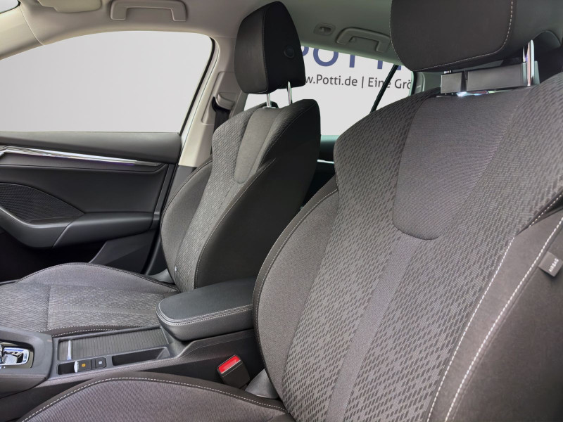 Bild 9: Škoda Octavia Combi 2.0 TDI DSG STYLE NAVI HuD SITZHZG LED