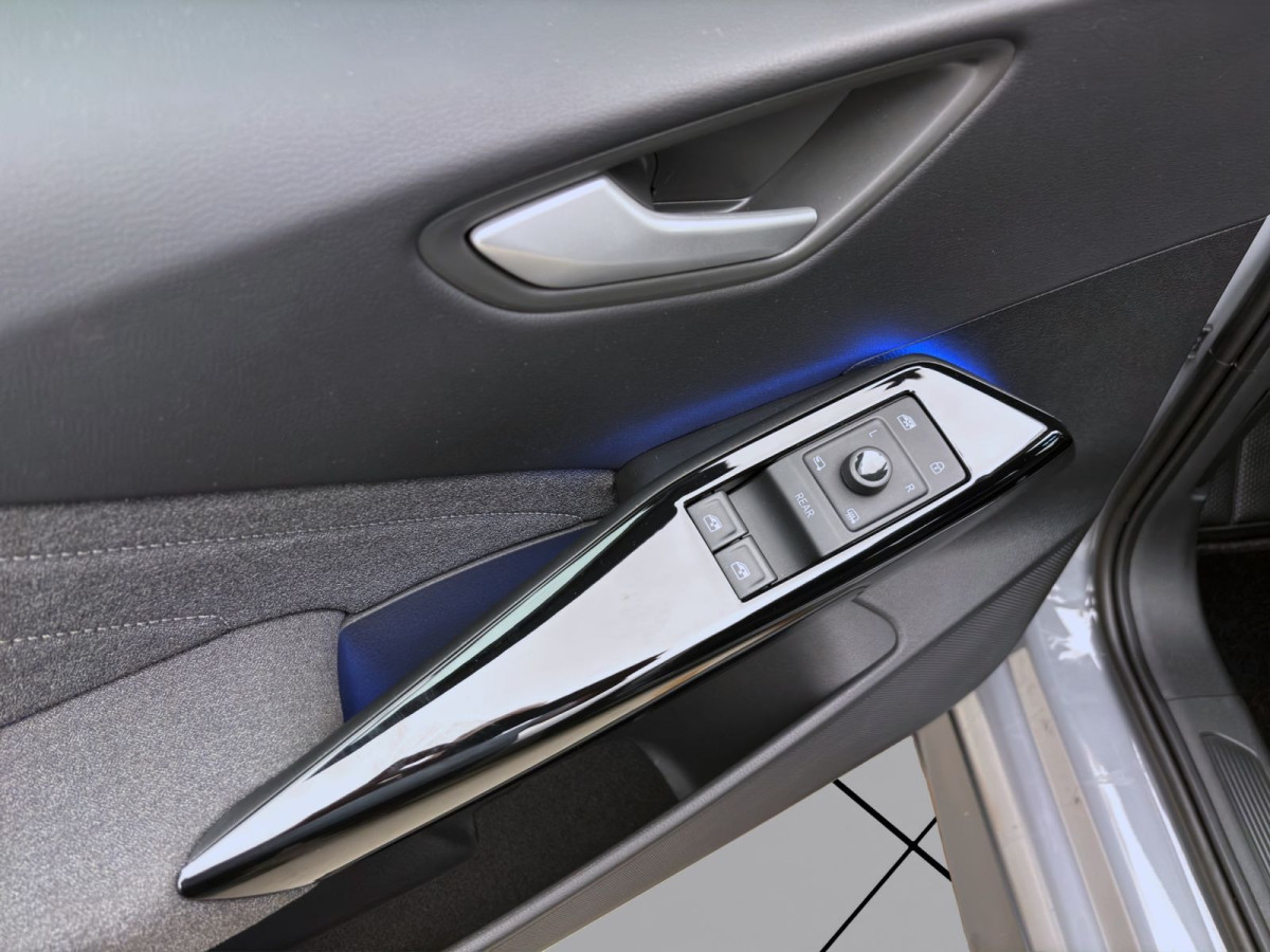 Thumb 10: Volkswagen ID.3 PRO NAVI SITZHZG PDC KLIMA LED