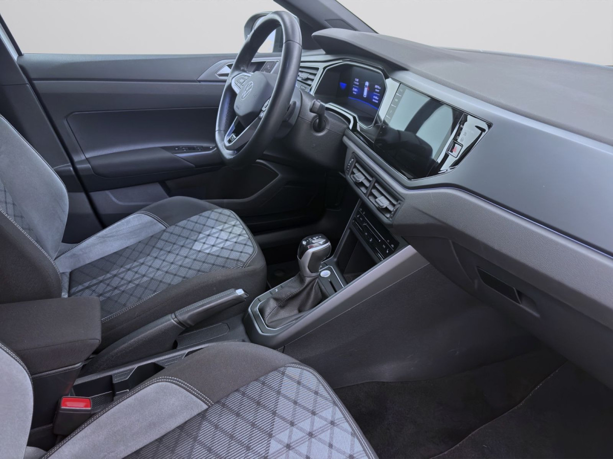 Thumb 17: Volkswagen Taigo 1.0 TSI DSG R-LINE NAVI KAMERA IQ.LIGHT PDC