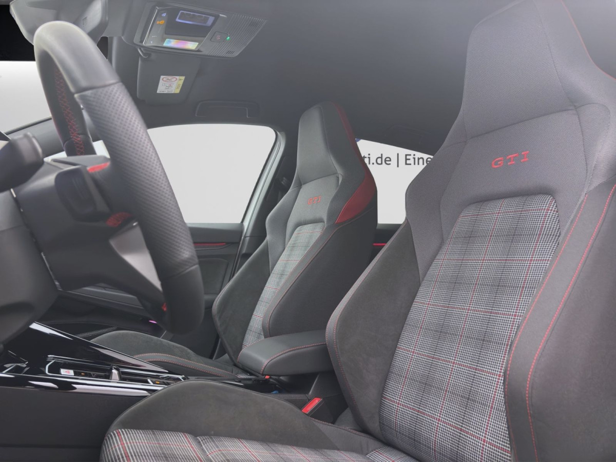 Thumb 9: Volkswagen Golf GTI LED+ KAMERA NAVI HuD SITZHZG