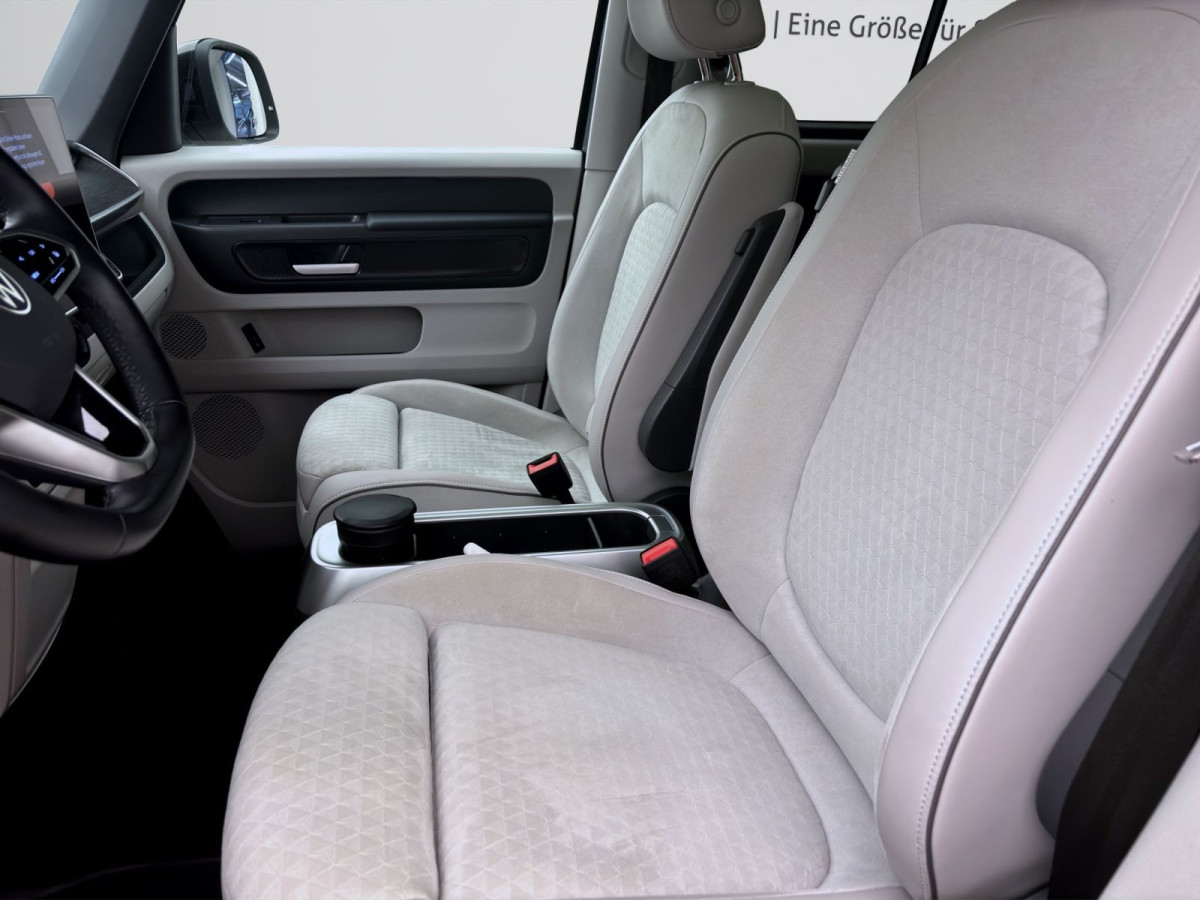 Thumb 8: Volkswagen ID.Buzz PRO LR NAVI HuD AHK PANO HARMAN