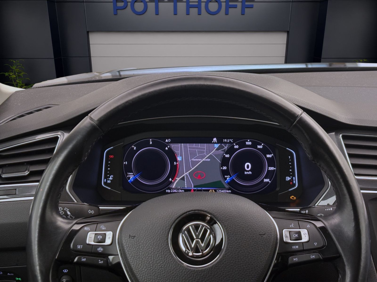 Thumb 12: Volkswagen Tiguan Allspace 2.0 TDI COMFORTLINE PANO NAVI AHK HuD