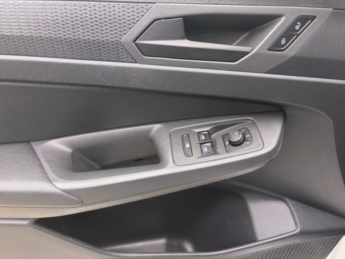 Thumb 9: Volkswagen Caddy Cargo 2.0 TDI SITZHZG PDC GRA DAB+