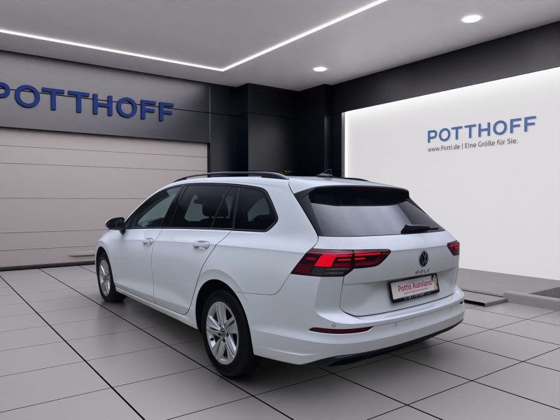 Bild 2: Volkswagen Golf Variant 2.0 TDI DSG LIFE AHK NAVI KAMERA SITZHZG