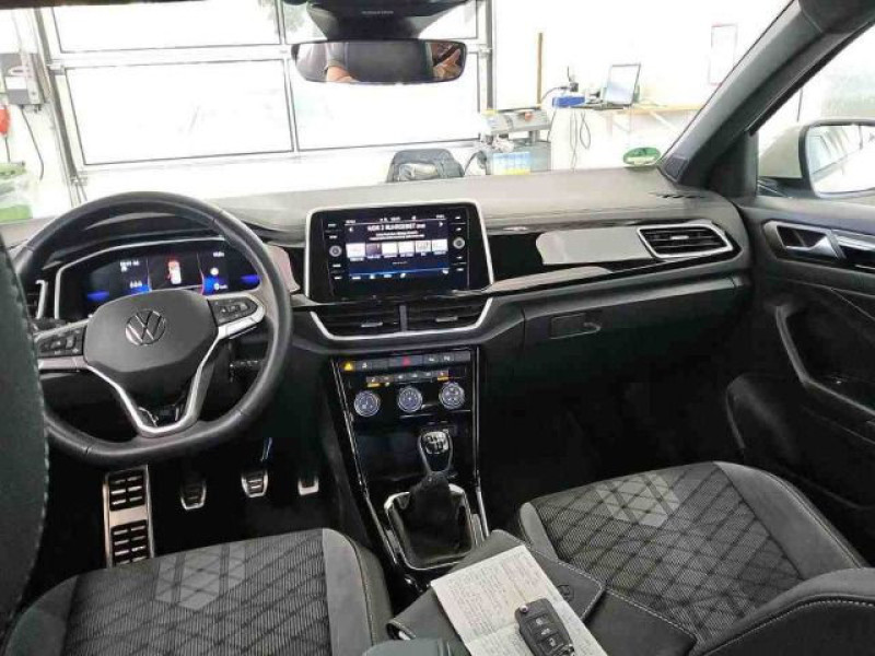 Bild 3: Volkswagen T-Roc 1.0 TSI R-LINE SITZHZG PDC LED+