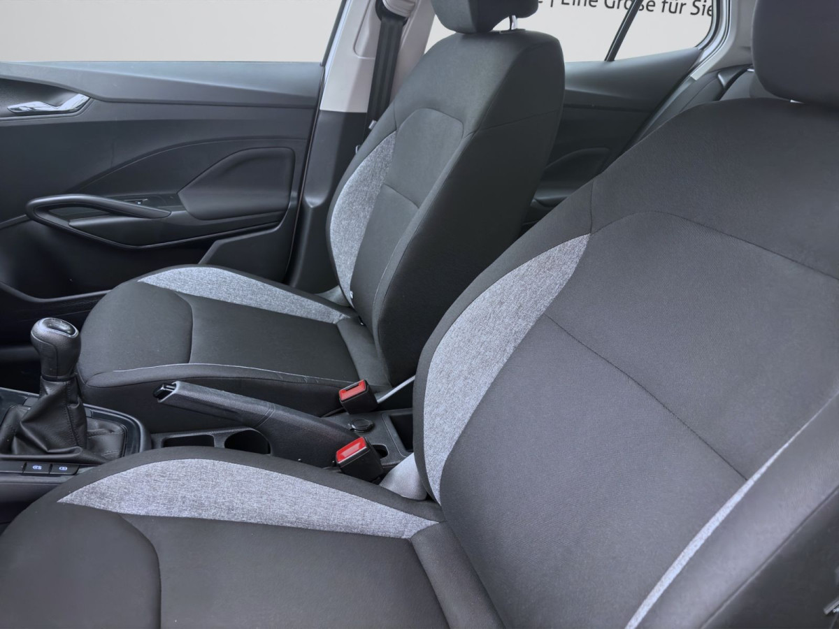 Thumb 9: Škoda Fabia 1.0 MPI ACTIVE PDC LED SHZG SWING
