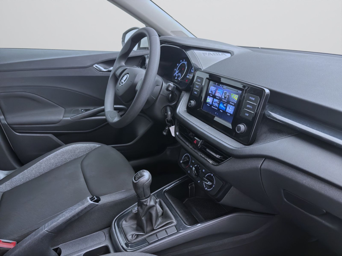 Thumb 17: Škoda Fabia 1.0 MPI ACTIVE PDC LED SHZG SWING
