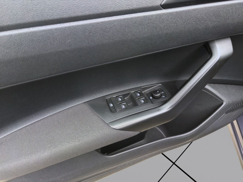 Bild 10: Volkswagen Polo 1.0 MPI LED KLIMA DAB+