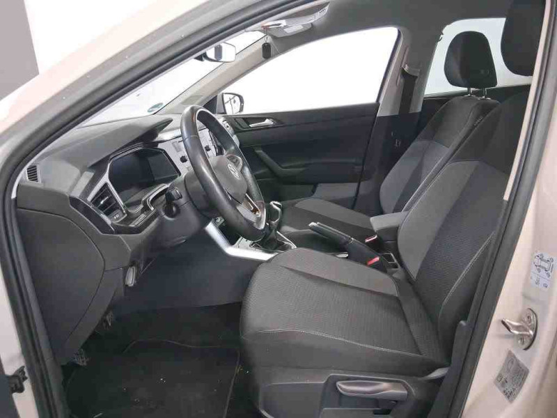 Bild 6: Volkswagen Polo 1.0 MPI LIFE PDC LED KLIMA GANZJAHR