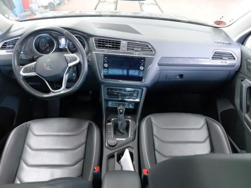 Bild 3: Volkswagen Tiguan 2.0 TDI DSG 4M LIFE STDHZG PANO AHK NAVI
