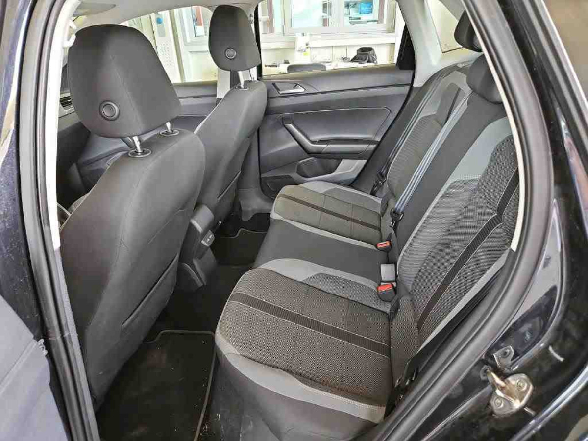 Thumb 6: Volkswagen Polo 1.0 TSI STYLE PANO SITZHZG PDC LED