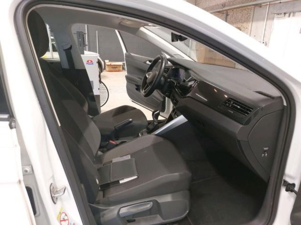 Thumb 5: Volkswagen Polo 1.0 MPI LIFE NAVI KAMERA PDC LED SHZG