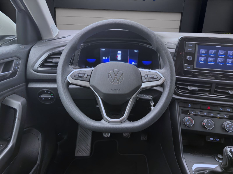 Bild 11: Volkswagen T-Roc 1.0 TSI PDC SITZHZG KLIMA LED DAB+