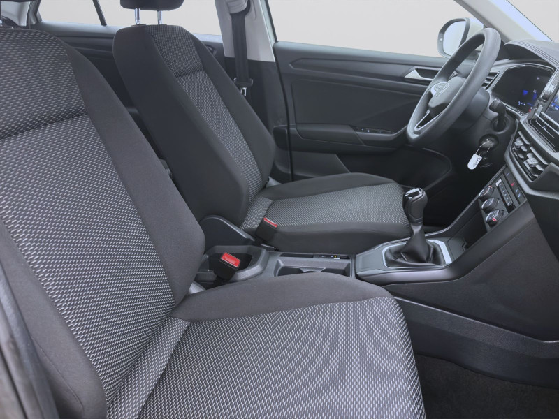 Bild 16: Volkswagen T-Roc 1.0 TSI PDC SITZHZG KLIMA LED DAB+