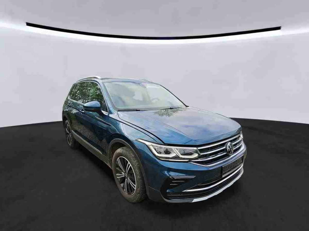 Thumb 1: Volkswagen Tiguan 1.4 TSI eHybrid DSG Elegance PANO AHK NAVI