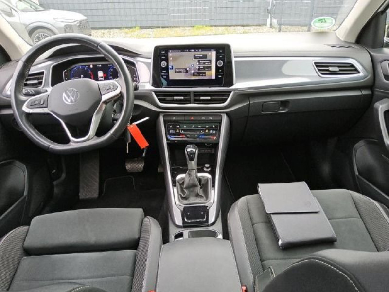 Bild 5: Volkswagen T-Roc 1.5 TSI DSG STYLE NAVI AHK PANO KAMERA