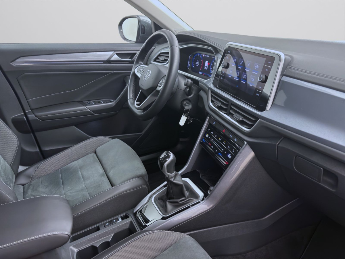 Thumb 17: Volkswagen T-Roc 1.0 TSI STYLE NAVI KAMERA KLIMA SHZG