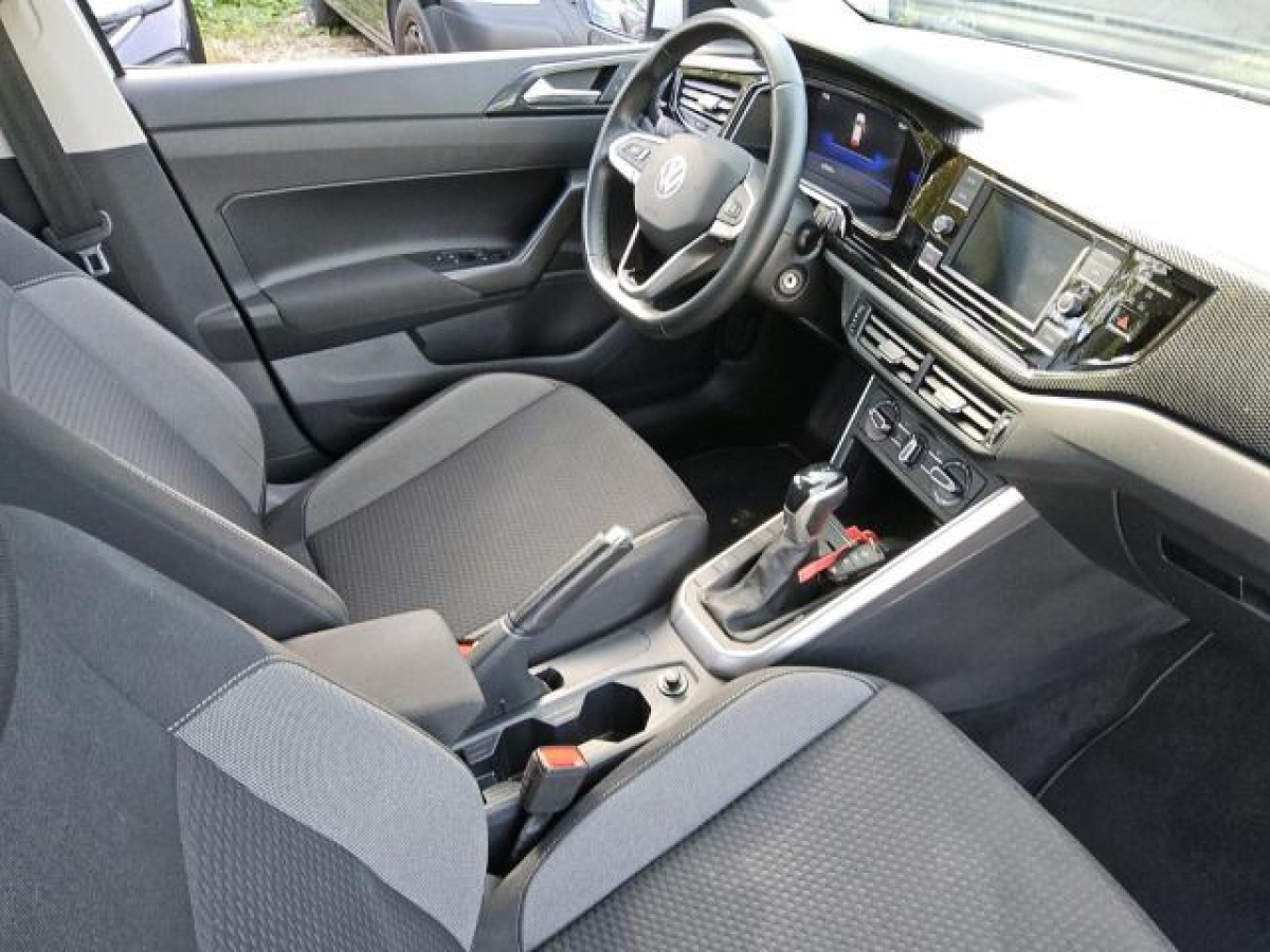 Thumb 4: Volkswagen Polo 1.0 TSI DSG LIFE PDC LED KLIMA DAB+