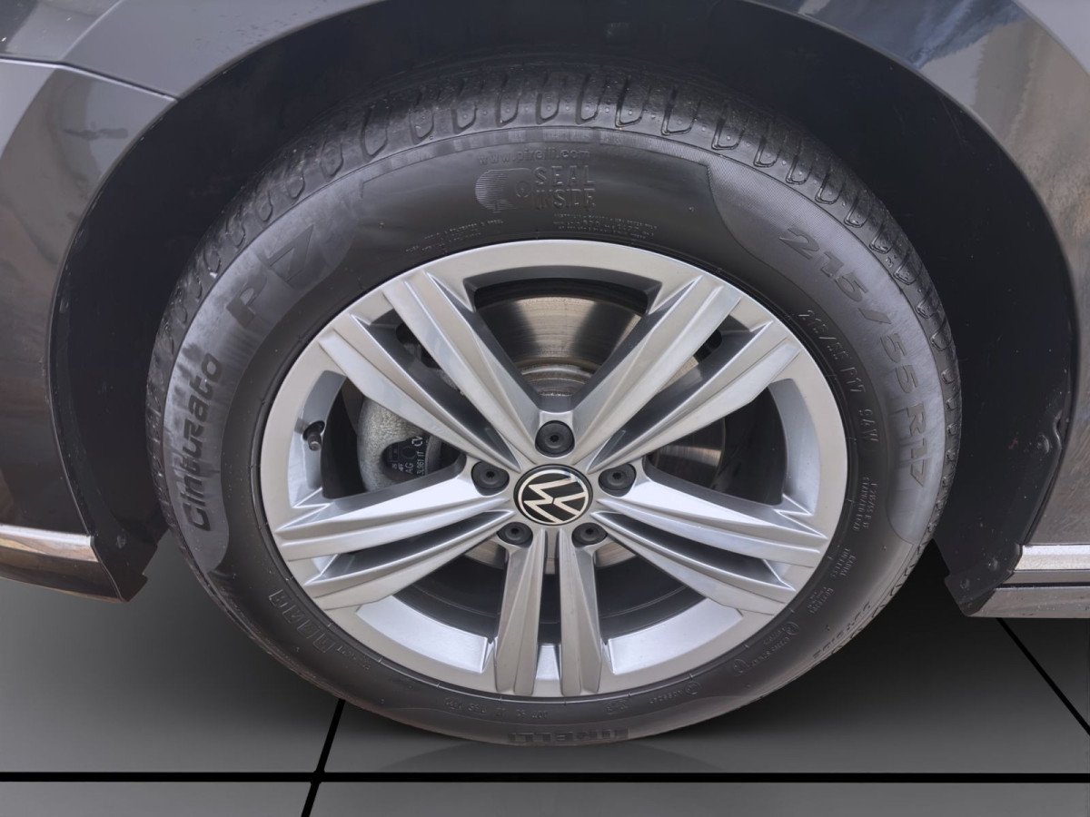 Thumb 8: Volkswagen Passat Variant 2.0 TDI DSG BUSINESS NAVI KAMERA KLIMA SHZG