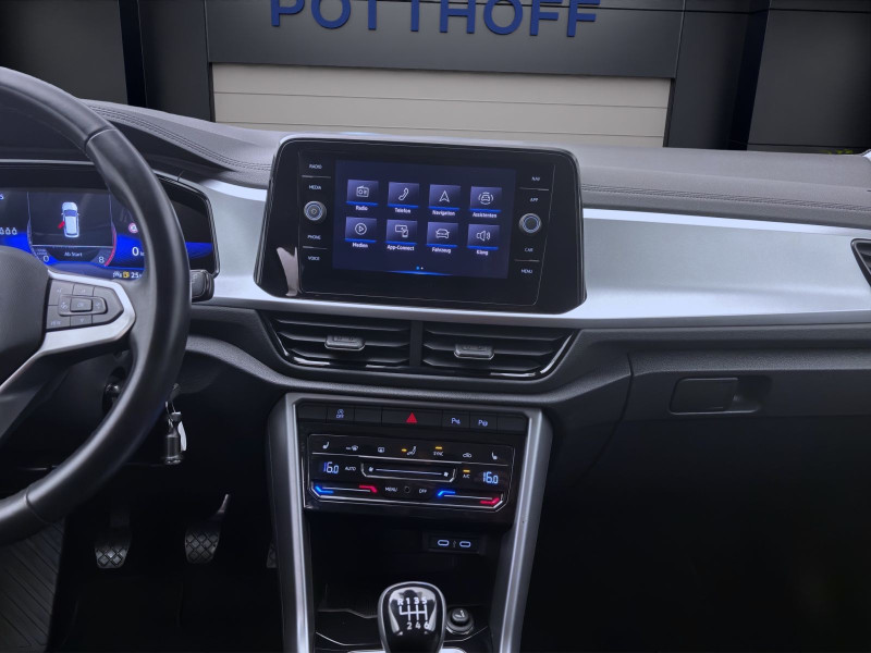 Bild 14: Volkswagen T-Roc 1.0 TSI LIFE NAVI KLIMA SHZG PDC