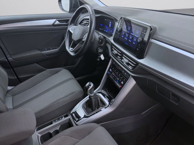 Bild 17: Volkswagen T-Roc 1.0 TSI LIFE NAVI KLIMA SHZG PDC