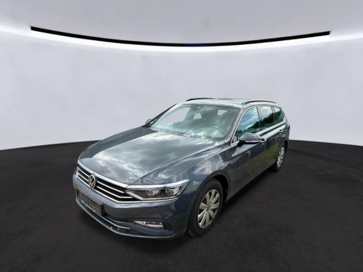 Thumb 1: Volkswagen Passat Variant 2.0 TDI DSG BUSINESS AHK NAVI KAMERA IQ.LIGHT