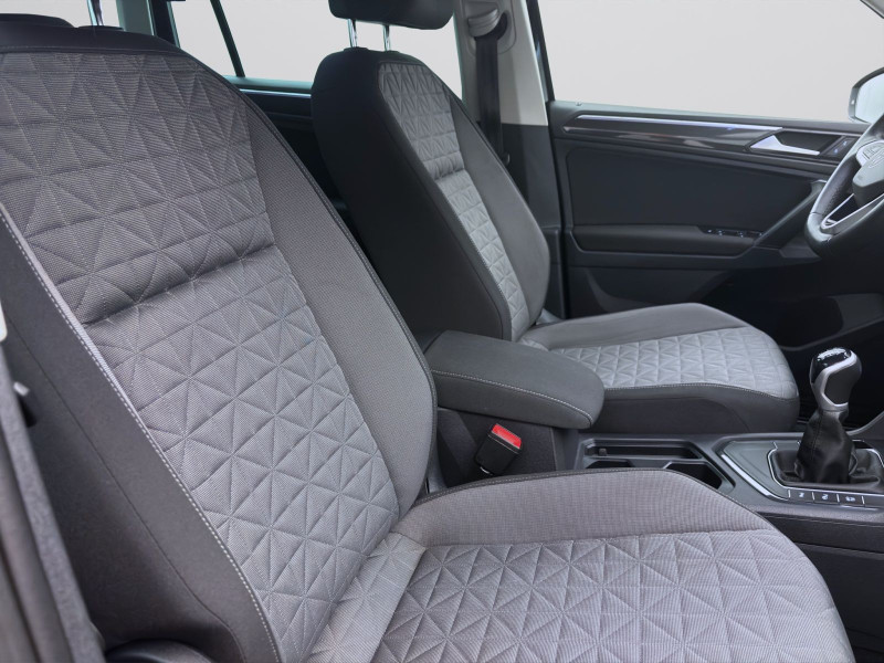 Bild 16: Volkswagen Tiguan 2.0 TDI LIFE NAVI AHK KLIMA SHZG PDC
