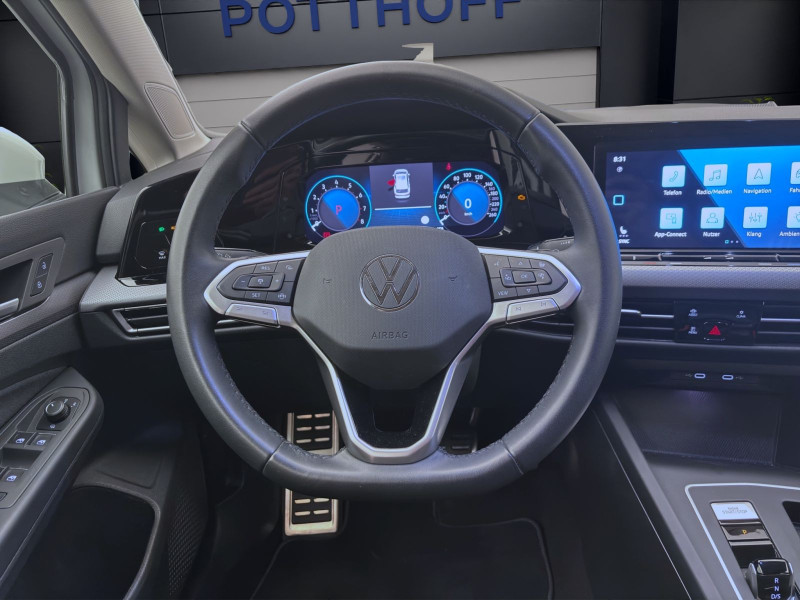Bild 11: Volkswagen Golf Variant 1.0 eTSI DSG ACTIVE NAVI KLIMA PDC SHZG