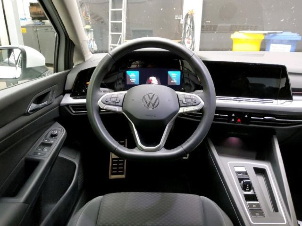 Thumb 5: Volkswagen Golf Variant 1.0 eTSI DSG ACTIVE NAVI KLIMA PDC SHZG
