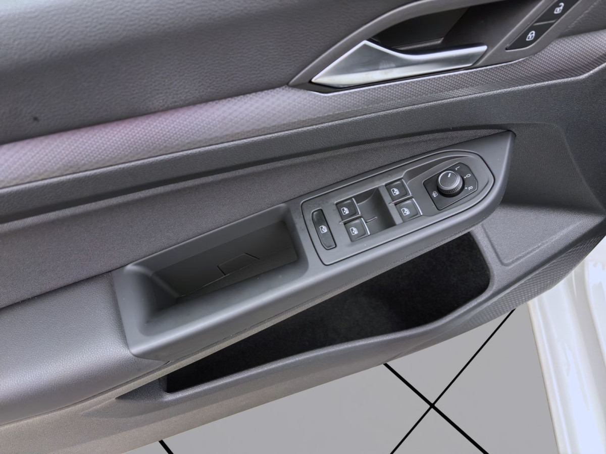 Thumb 10: Volkswagen Golf Variant 1.0 eTSI DSG ACTIVE NAVI KLIMA PDC SHZG