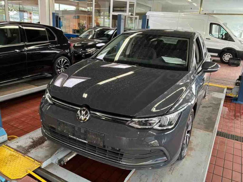 Bild 1: Volkswagen Golf 1.0 TSI MOVE KLIMA PDC LED SHZG