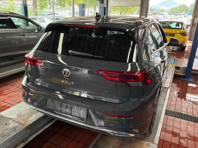 Bild 3: Volkswagen Golf 1.0 TSI MOVE KLIMA PDC LED SHZG