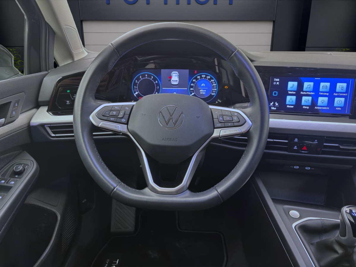 Thumb 11: Volkswagen Golf 1.5 TSI LIFE KLIMA ACC PDC LED SHZG