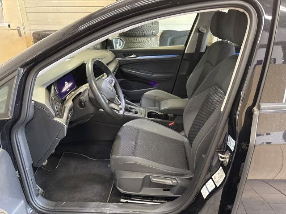 Thumb 5: Volkswagen Golf 1.5 TSI ACTIVE NAVI KLIMA PDC SHZG