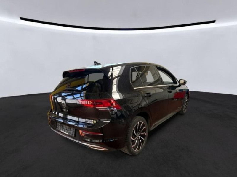 Bild 4: Volkswagen Golf 1.4 TSI eHybrid DSG STYLE AHK PDC LED KLIMA