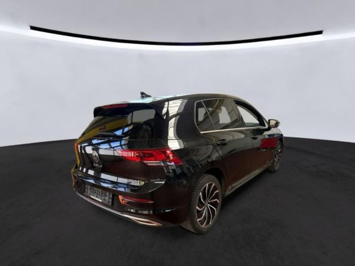 Thumb 4: Volkswagen Golf 1.4 TSI eHybrid DSG STYLE AHK PDC LED KLIMA