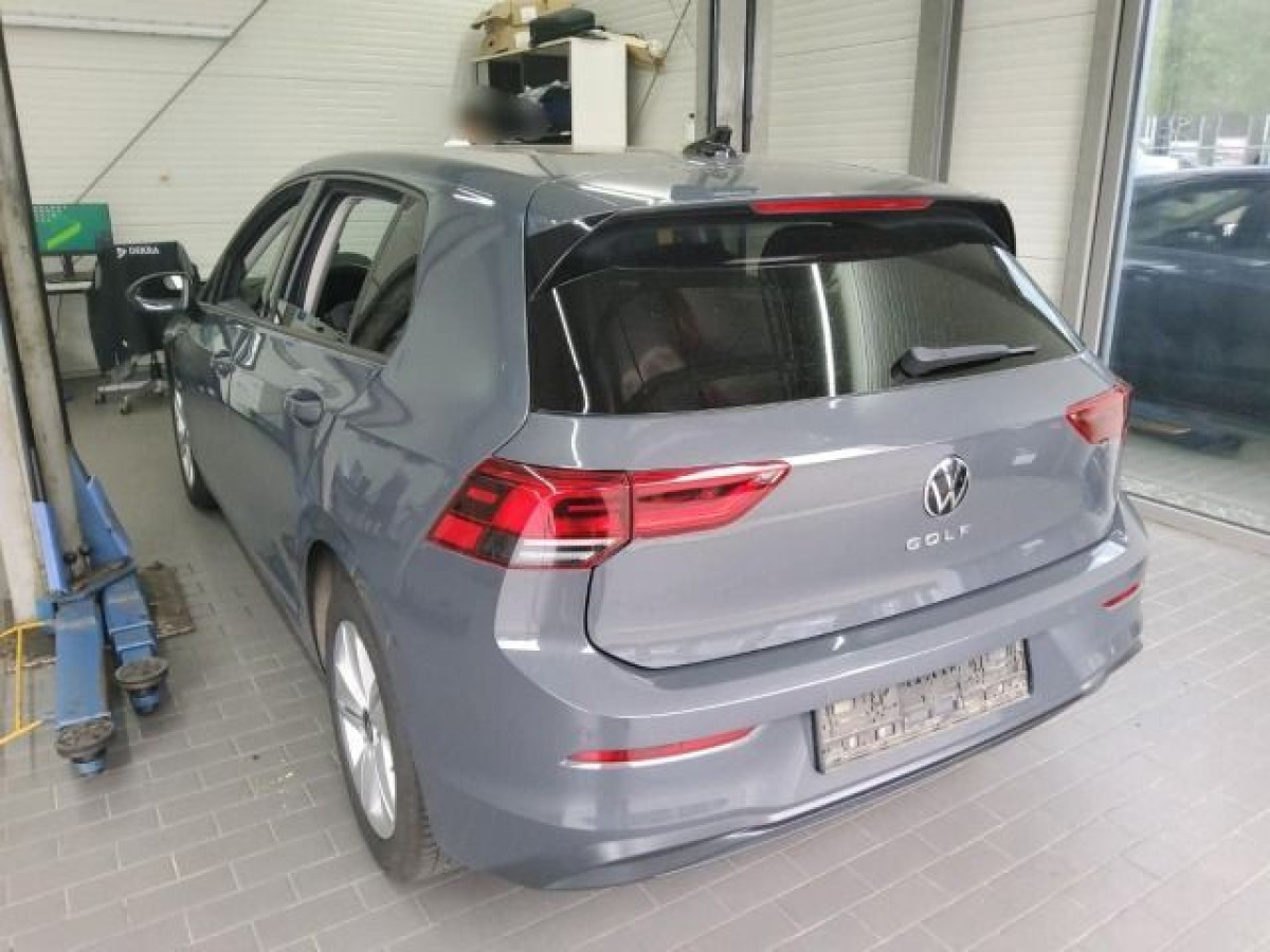 Thumb 3: Volkswagen Golf 1.5 TSI LIFE NAVI KAMERA KLIMA PDC SHZG