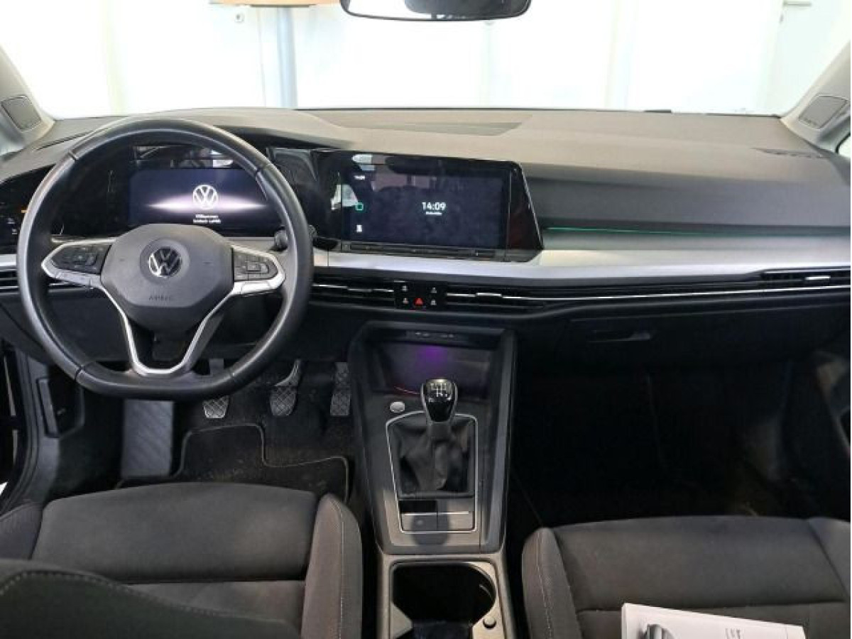 Thumb 3: Volkswagen Golf 1.5 TSI LIFE STDHZG NAVI AHK KAMERA