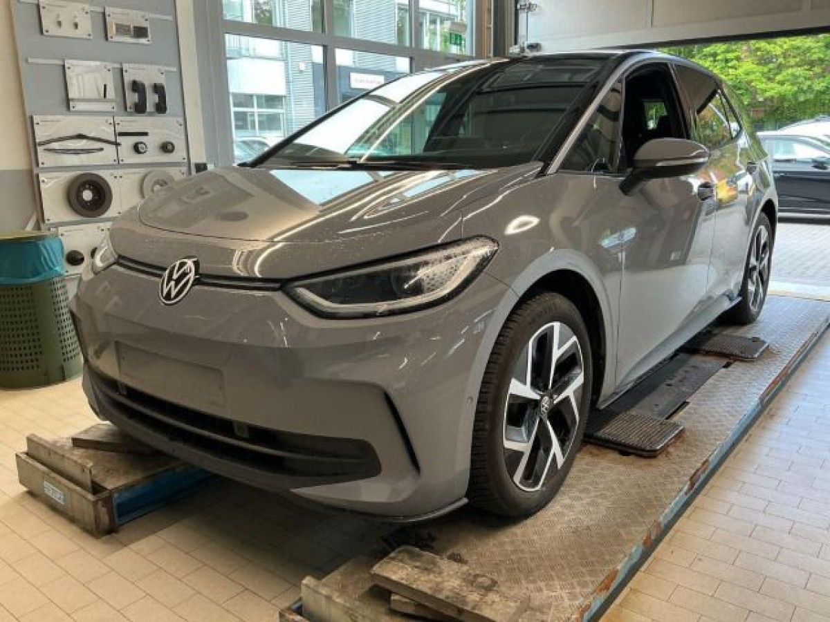 Thumb 1: Volkswagen ID.3 PRO MOVE PANO NAVI KAMERA IQ.LIGHT